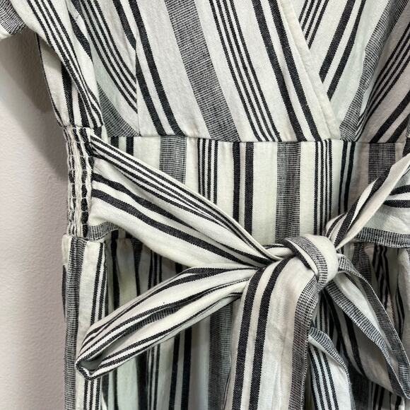 American Eagle Striped Wide Leg Jumpsuit Belted V Neck Cotton Linen Blend Sz M - Picture 4 of 9